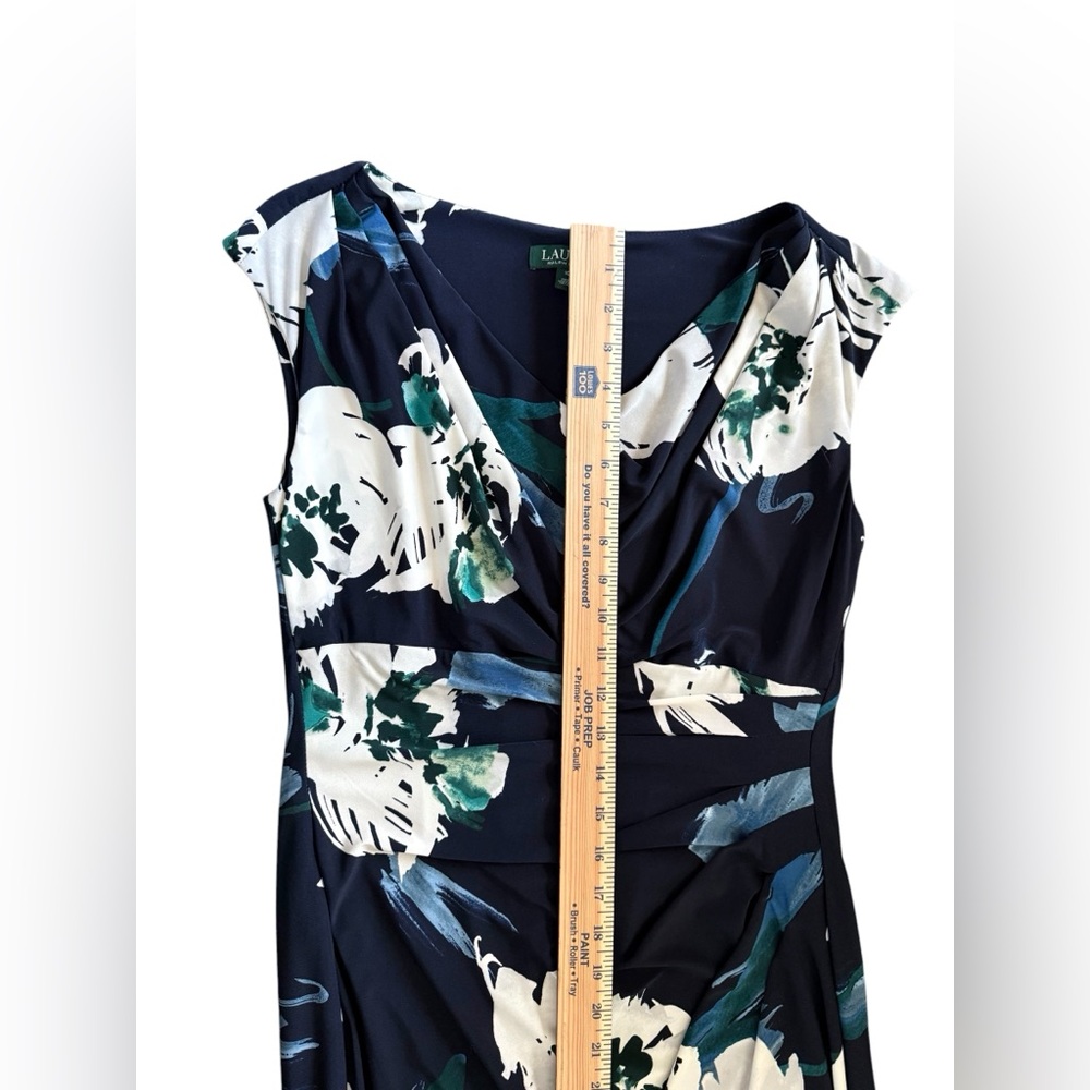 Lauren Ralph Lauren Floral Cowl Neck Dress Sleeveless Ruched Sheath Size 10 NWOT - Picture 4 of 5